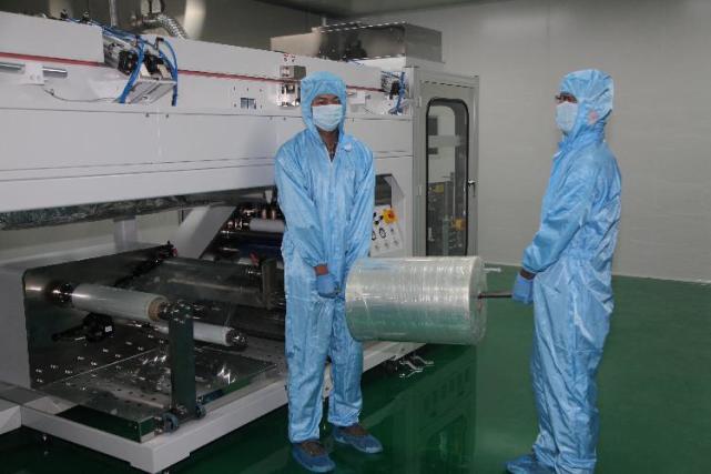 鼎旺科技 以創(chuàng)新為引擎，爭做納米技術先行者與電子專用材料研發(fā)的領跑者